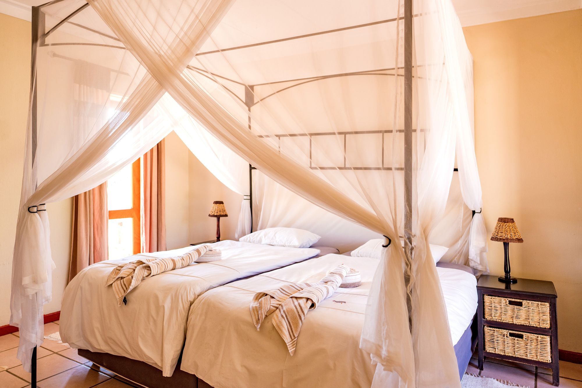 Ondekaremba Lodge Windhoek Ngoại thất bức ảnh